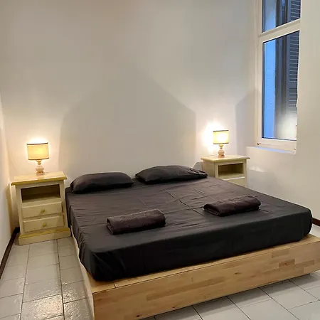 Palm House Apartment *